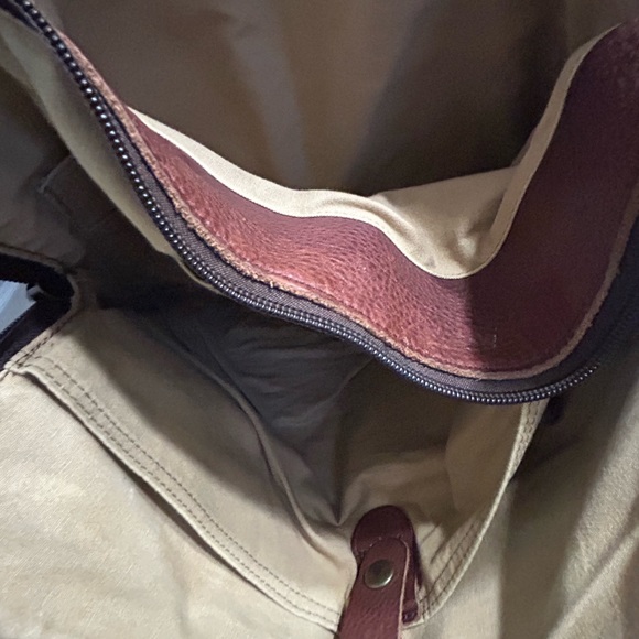 Duluth Trading Co. Laptop Brown leather mail handbag - Picture 10 of 13